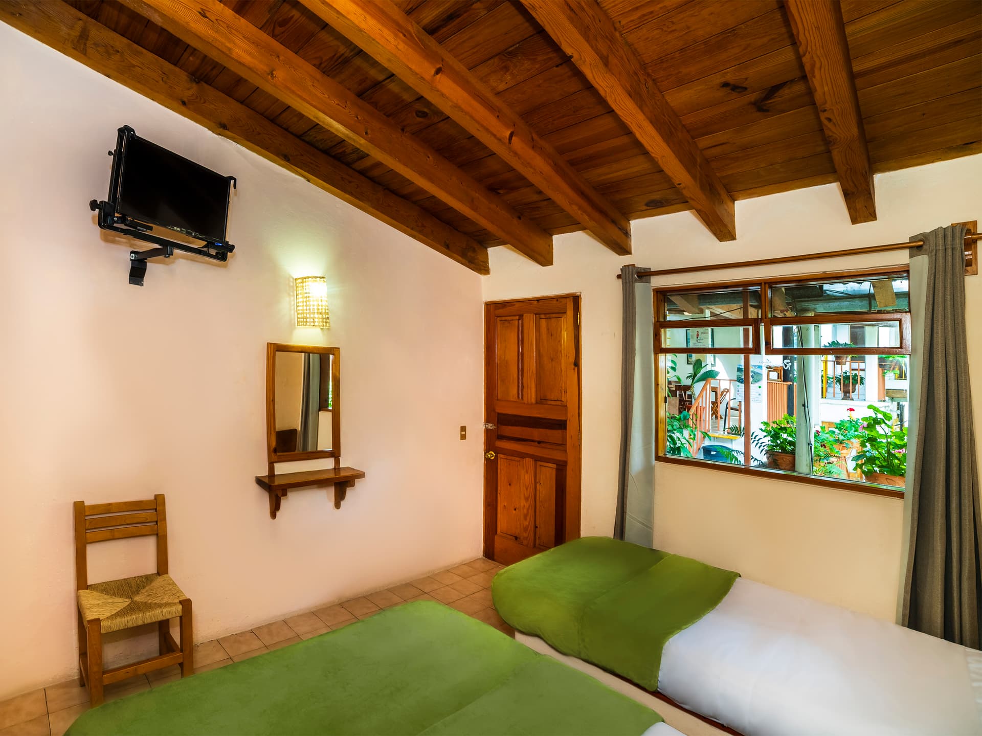 Estandar Triple imagen 3